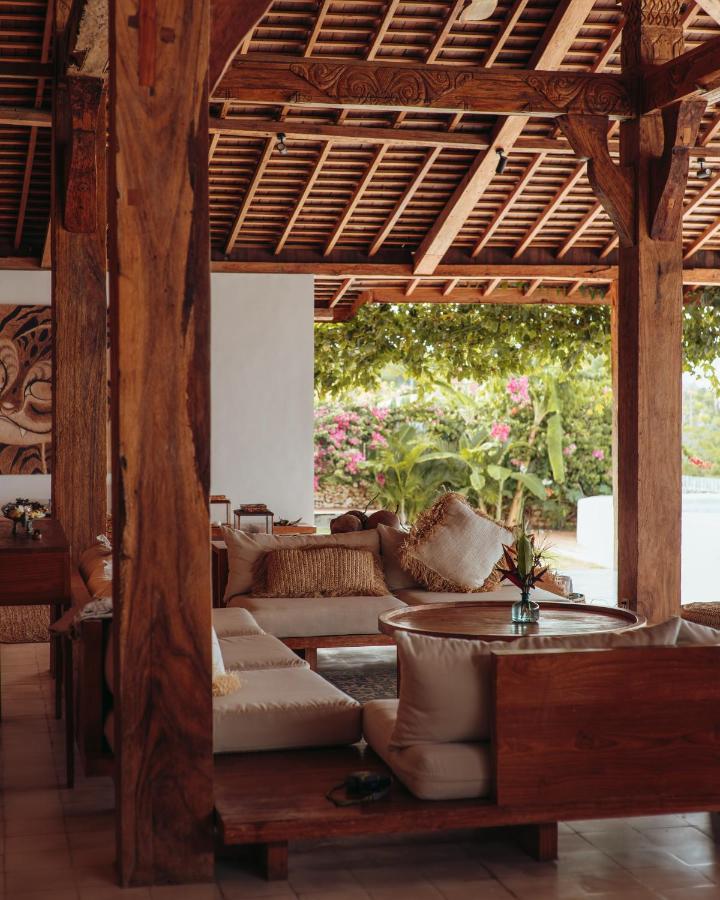 Villa Victoria Nusa Penida Semaya Exteriör bild