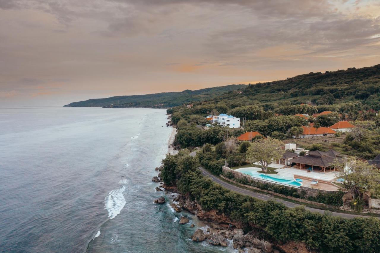 Villa Victoria Nusa Penida Semaya Exteriör bild
